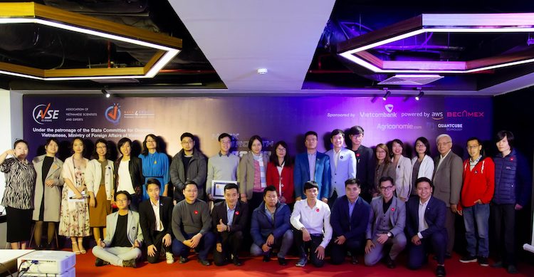 Những đội thi tham dự Hack4Growth mùa 1. Ảnh: AVSE Global.