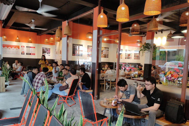 Mô hình E-Coffee Đường Phố "E-Coffee 24 Trương Định, TP Nha Trang"